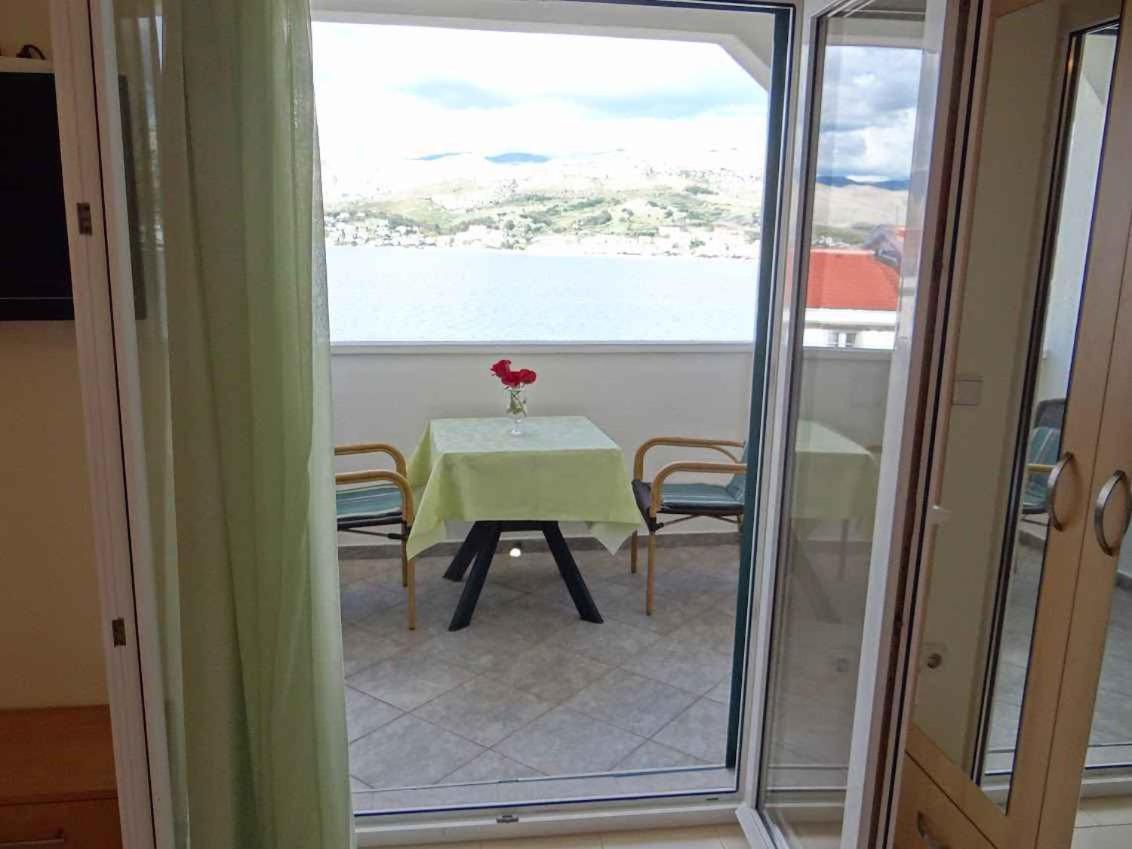 Studio In Pag/Insel Pag 15955 Pag Town Bagian luar foto